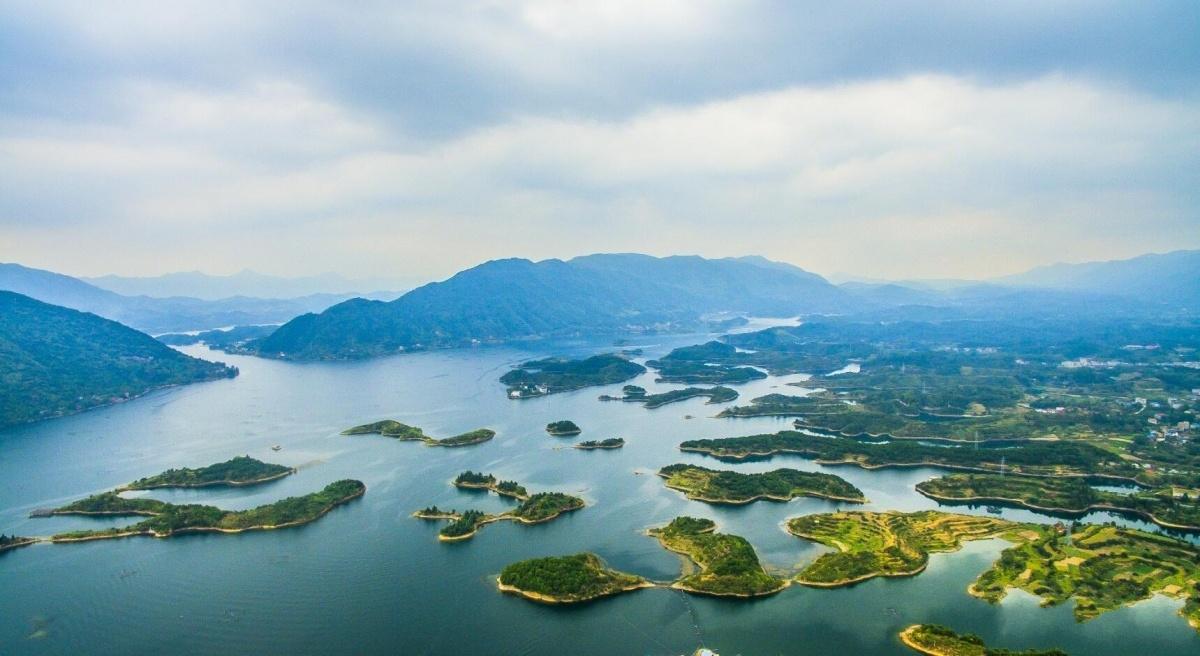 荆楚千年古韵，湖北现代辉煌之光