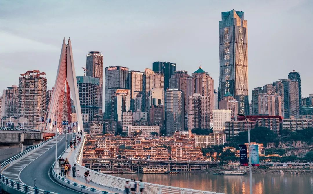 山城重庆，独特的城市风情印象